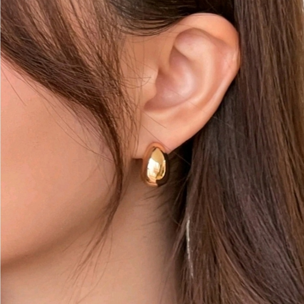 Anthropologie Minimalist Gold Earrings